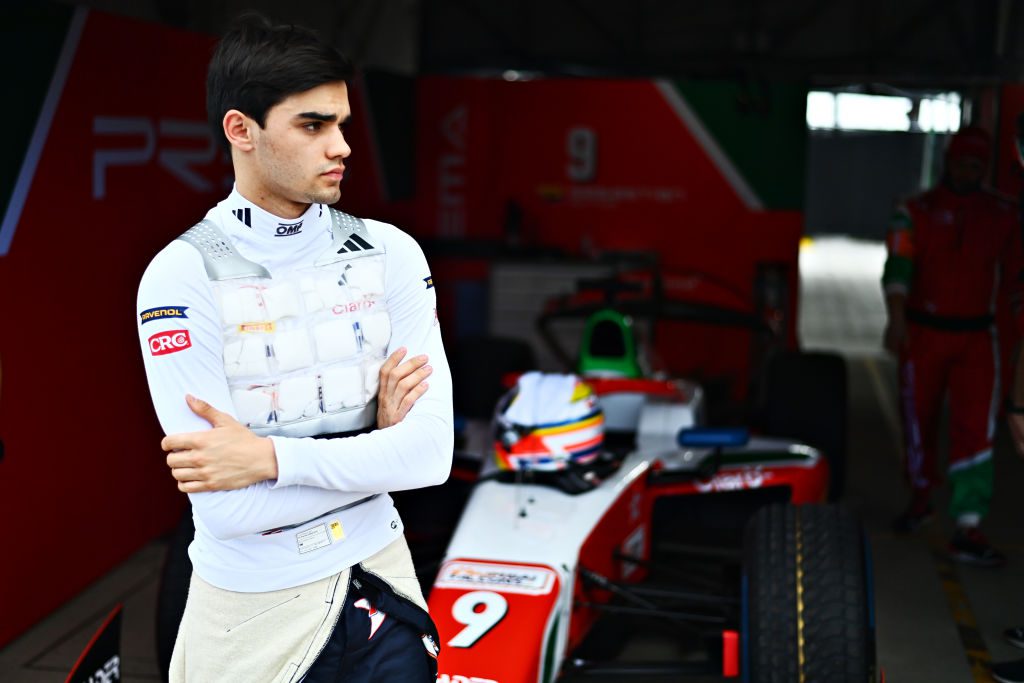 A Realidade vs. a Frustração de Montoya: Piloto Colombiano Compara Sua Carreira com Futuros da F1