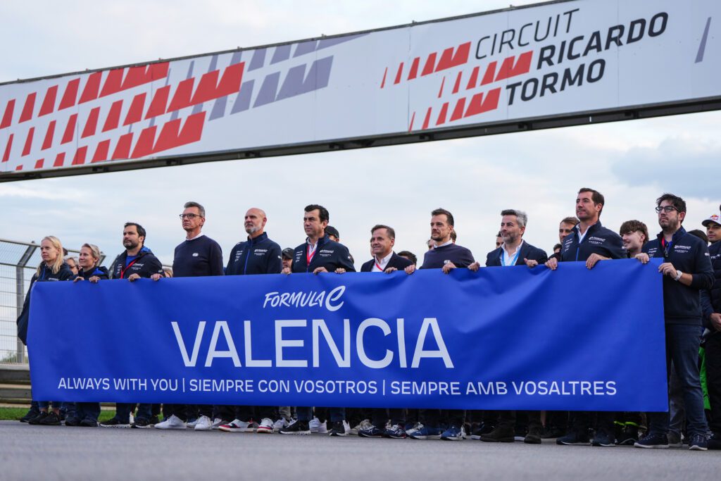 Fórmula E doa R$ 155 mil em apoio às vítimas das enchentes em Valência