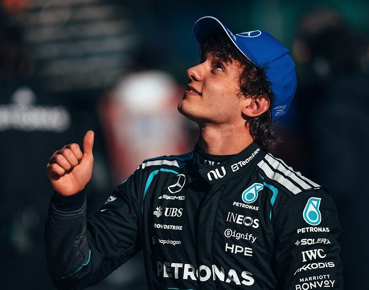 F1: Antonelli conquista primeira vitória na categoria e Hamilton celebra pódio com Ferrari no GP da China