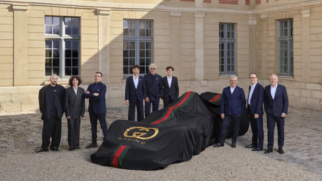 F1: Alpine confirma Gucci como parceira master