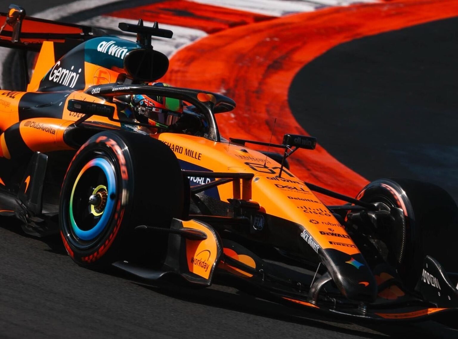 F1: Piastri vê Mercedes como incógnita no Canadá