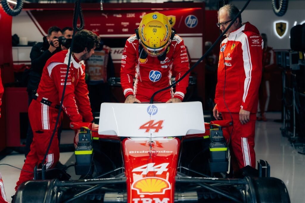 F1: Hamilton vê melhora sem simulador da Ferrari