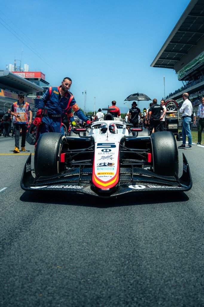 F2: León crava pole na Áustria; Câmara é 5º e Fittipaldi 18º