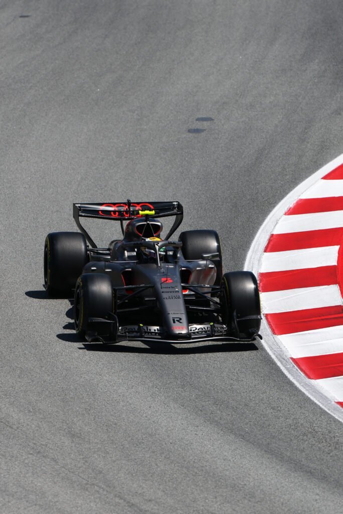 F1: Bortoleto admite déficit no motor da Audi: “Chassi é forte”
