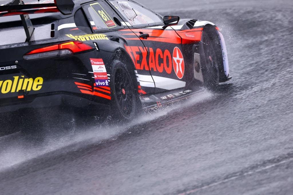 Stock Car: tempestade suspende atividades em Santa Cruz