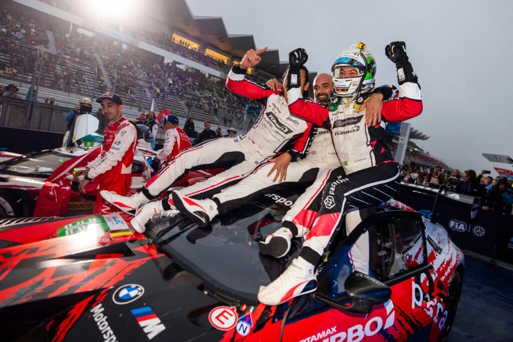 WEC: Farfus vence em Fuji na LMGT3 e reconhece dificuldade: “Não éramos os mais rápidos”