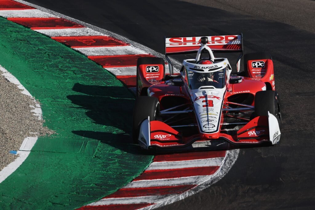 Indy: McLaughlin conquista pole em Laguna Seca